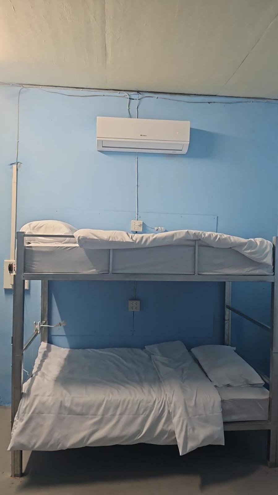 Kai Lions International Capsule Hostel Pakxe Eksteriør billede